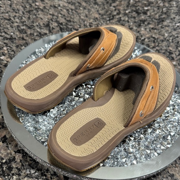 Sperry outer banks leather thongs Flip-Flops NEW M9 W10.5 - Picture 4 of 11